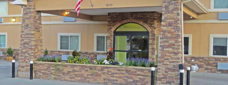 Surestay Plus By Best Western Montrose Εξωτερικό φωτογραφία
